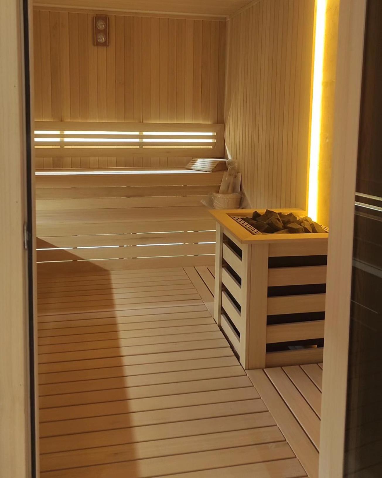 Skopje Sky City 19Th Floor Twin & 12Th Floor & 25Th & 33 Floor Apartments & With Pool & Spa & Gym & Parking Included In Price Kültér fotó